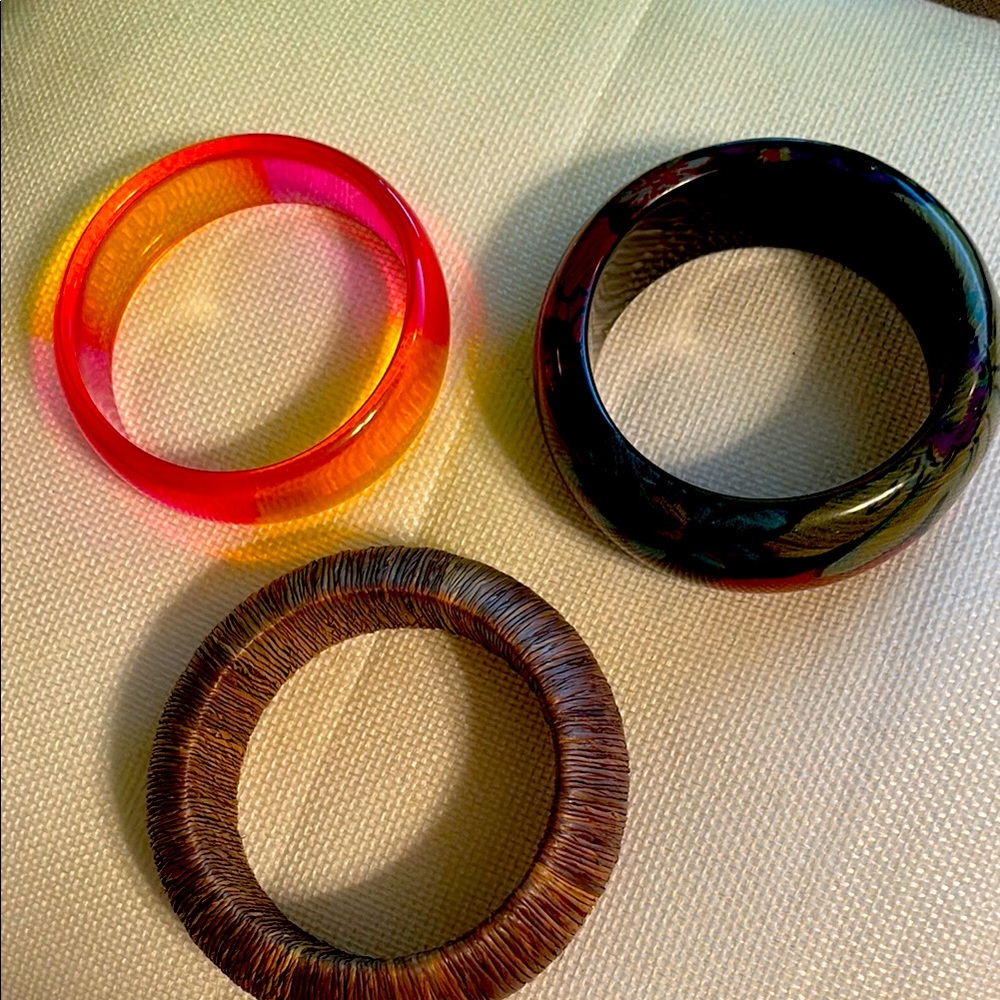 Bracelet bundle. Size 5